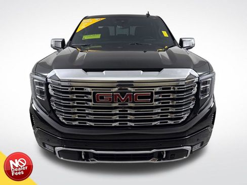 Used 2023 GMC Sierra 1500 Denali AWD/4WD image 9
