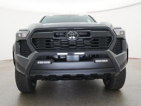 New 2026 Toyota Tacoma TRD Off-Road AWD/4WD image 31