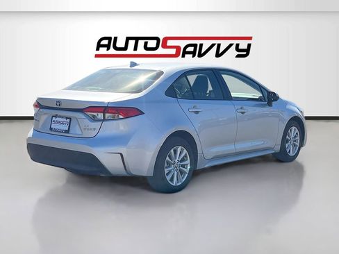 Used 2024 Toyota Corolla Hybrid Sedan FWD image 7