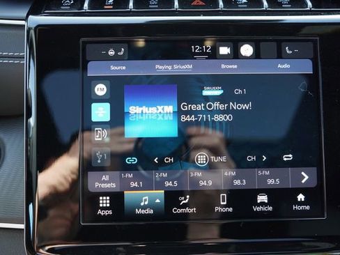 Certified 2023 Jeep Grand Cherokee Altitude image 26