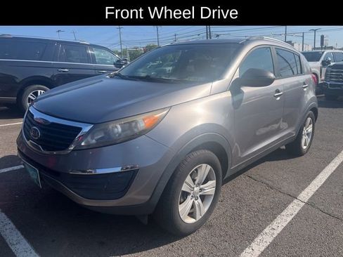 Used 2012 Kia Sportage LX w/ Convenience Pkg FWD image 2