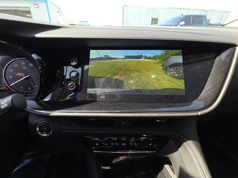 Used 2023 Buick Envision Essence FWD image 11