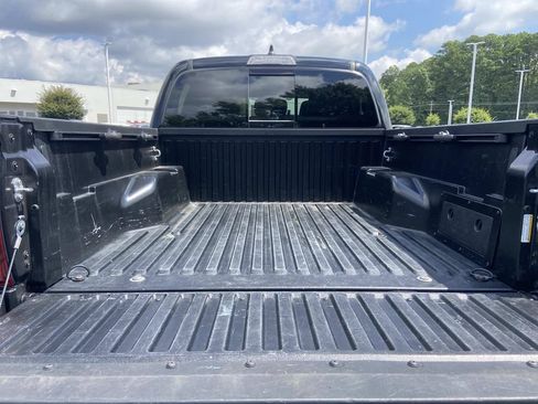Used 2023 Toyota Tacoma SR5 w/ Technology Package AWD/4WD image 12