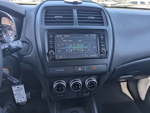 Used 2021 Mitsubishi Outlander Sport ES FWD image 15