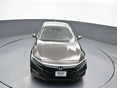 Used 2018 Honda Accord Touring image 34