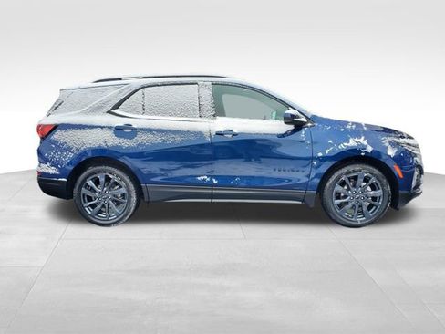 Certified 2022 Chevrolet Equinox RS image 6