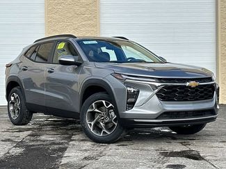 New 2026 Chevrolet Trax LT w/ LT Convenience Package video 2