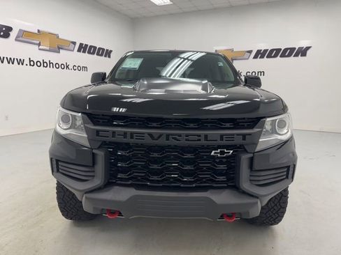 Used 2021 Chevrolet Colorado ZR2 w/ ZR2 Midnight Special Edition AWD/4WD image 2
