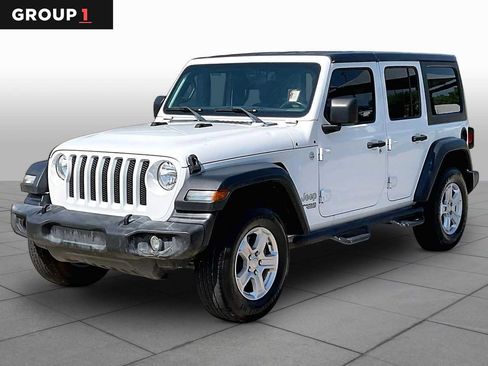 Used 2018 Jeep Wrangler Unlimited Sport S AWD/4WD image 1