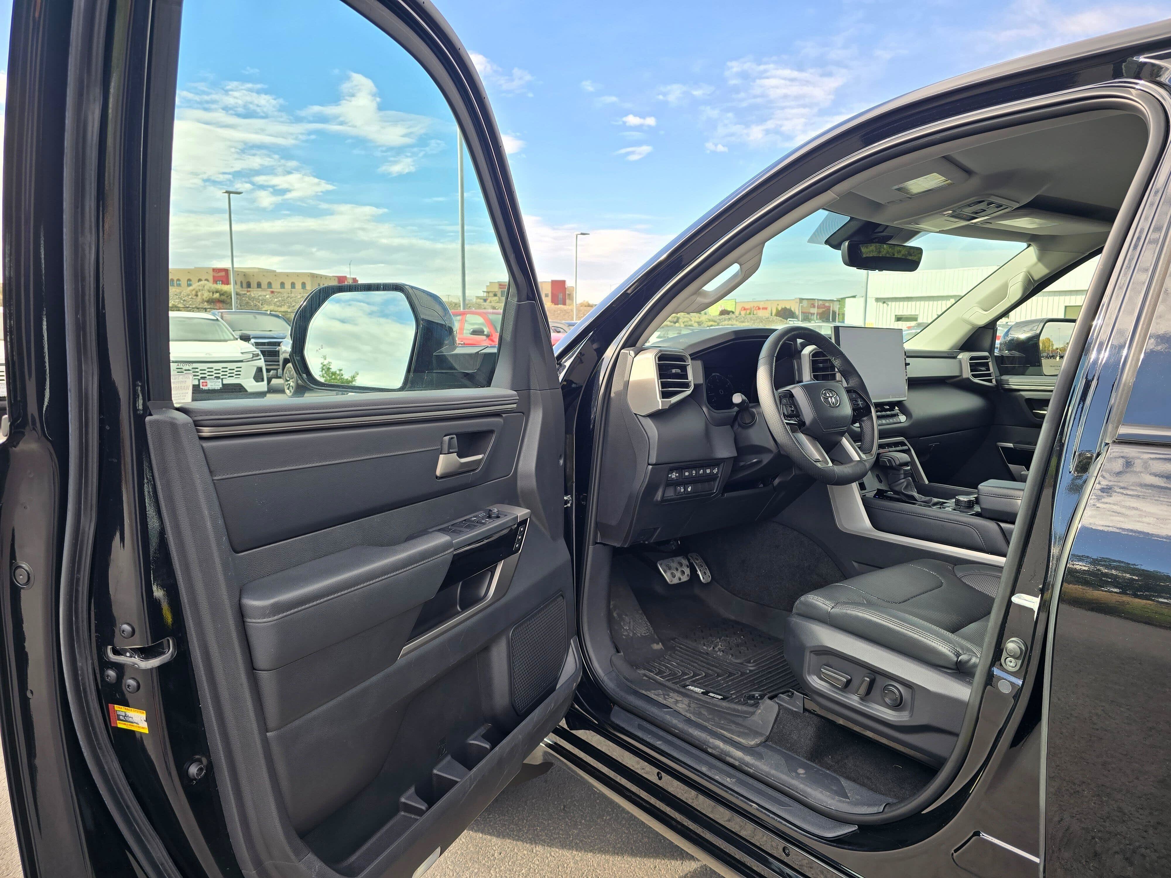 Used 2024 Toyota Tundra Limited w/ TRD Off-Road Package AWD/4WD image 17