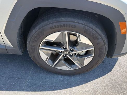 Used 2025 Hyundai Tucson SEL FWD image 7