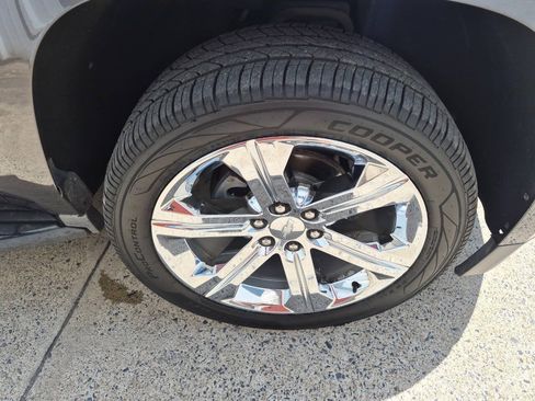 Used 2017 Chevrolet Tahoe LT AWD/4WD image 7