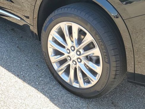 Certified 2023 Cadillac XT6 Premium Luxury w/ Technology Package AWD/4WD image 34