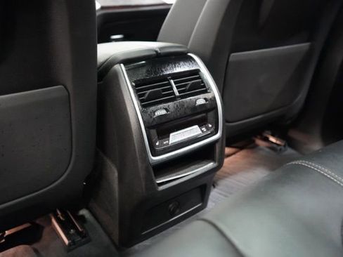 Used 2021 BMW X5 xDrive40i w/ Premium Package image 34