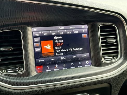 Used 2018 Dodge Charger R/T Scat Pack image 14