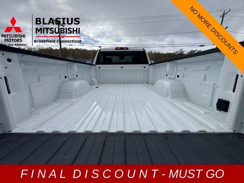 Used 2025 GMC Sierra 1500 Pro w/ Pro Value Package image 21