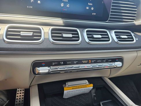 New 2025 Mercedes-Benz GLS 580 4MATIC image 33
