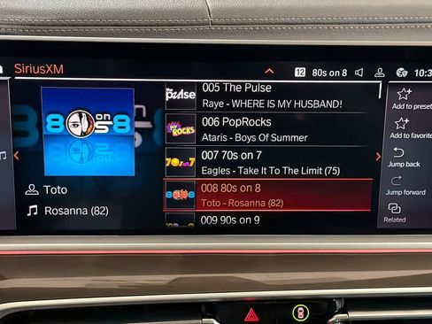 Used 2022 BMW X5 xDrive40i w/ M Sport Package image 18