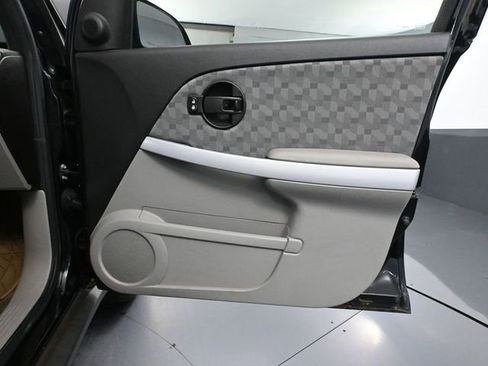 Used 2008 Chevrolet Equinox LS image 36