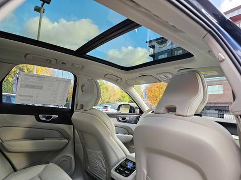 New 2026 Volvo XC60 B5 Ultra w/ Protection Package Premier image 13
