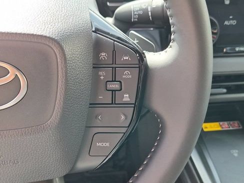 Certified 2026 Toyota C-HR AWD/4WD image 26