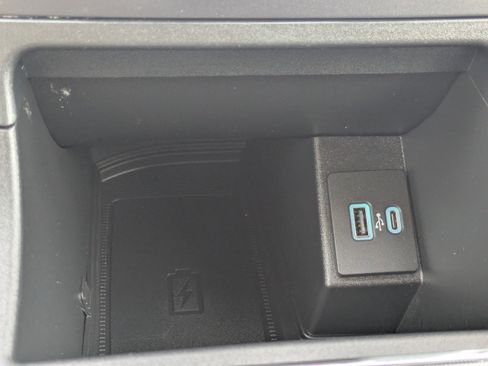 Used 2022 Ford Edge SEL w/ Convenience Package image 24