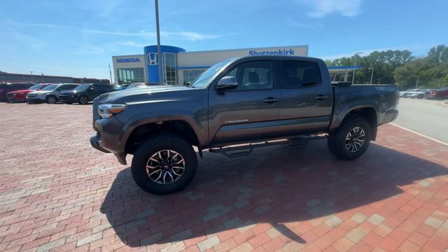 Used 2023 Toyota Tacoma TRD Sport w/ Advanced Technology Package AWD/4WD image 7