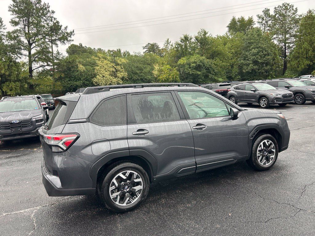 Certified 2026 Subaru Forester Premium w/ Base/Premium Plus Package AWD/4WD image 3