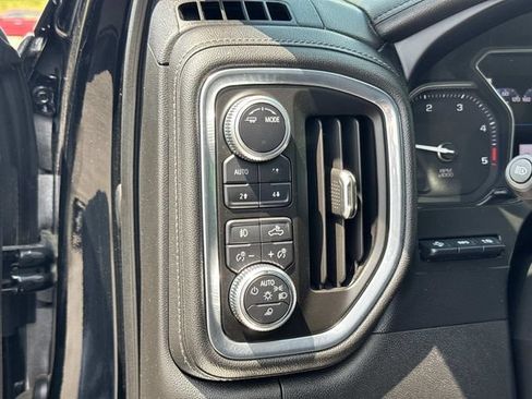 Used 2020 GMC Sierra 2500 Denali w/ Denali Ultimate Package AWD/4WD image 32