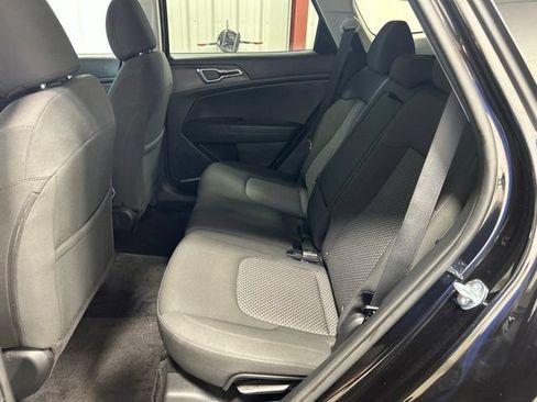 Used 2023 Kia Sportage LX FWD image 16