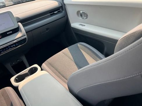 Certified 2024 Hyundai Ioniq 5 SEL RWD image 11