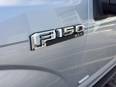 Used 2016 Ford F150 XLT w/ Equipment Group 302A Luxury image 9