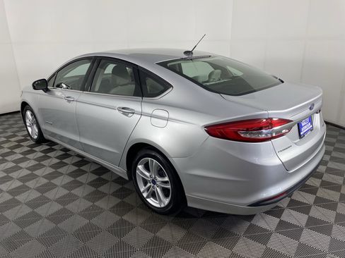 Used 2018 Ford Fusion S FWD image 7