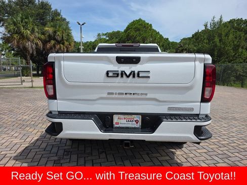 Used 2022 GMC Sierra 1500 Elevation w/ Preferred Package RWD image 11