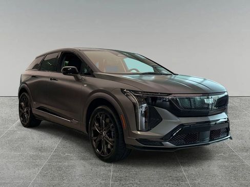 New 2026 Cadillac Optiq V w/ Magnus Launch Edition AWD/4WD image 8