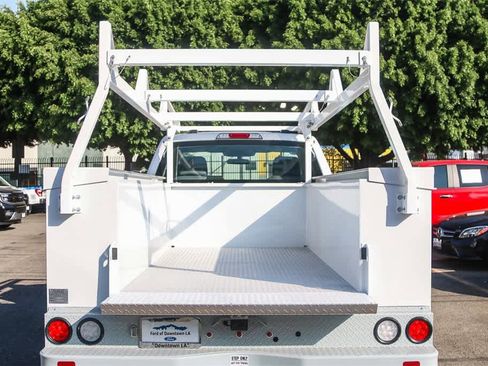 New 2025 Ford F250 XL w/ XL Chrome Package image 33