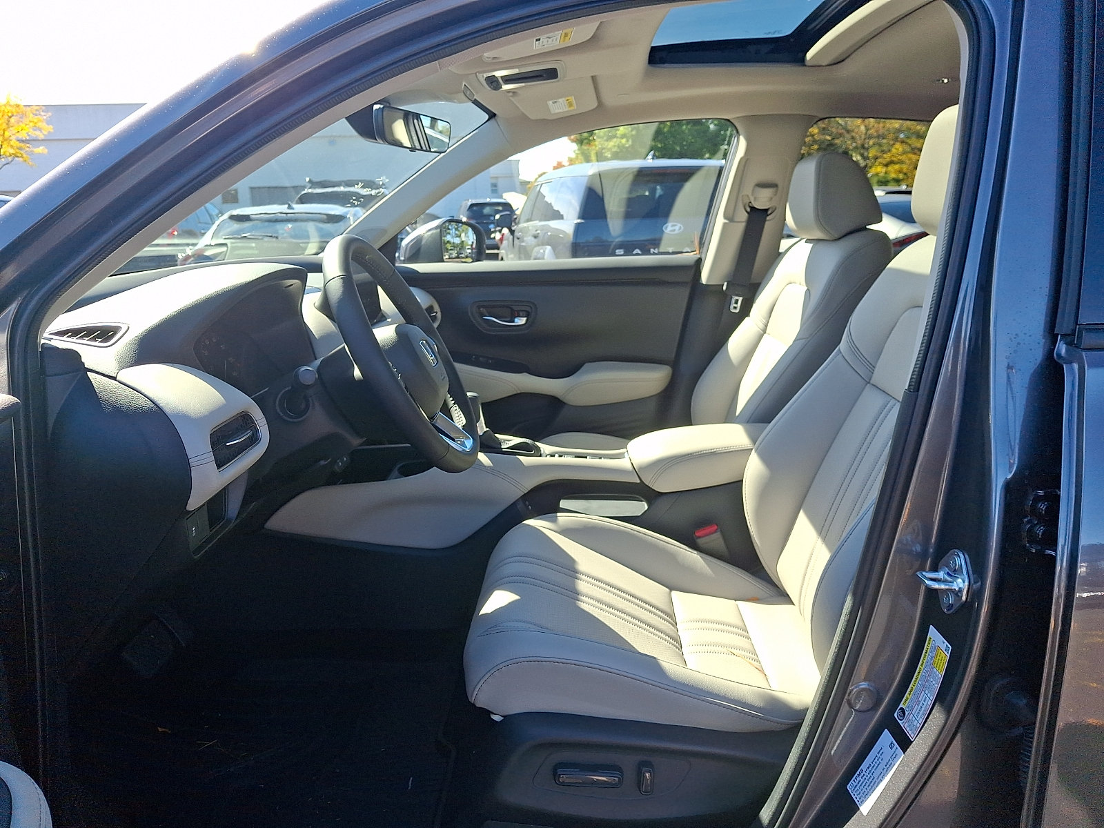New 2027 Honda HR-V EX-L image 6