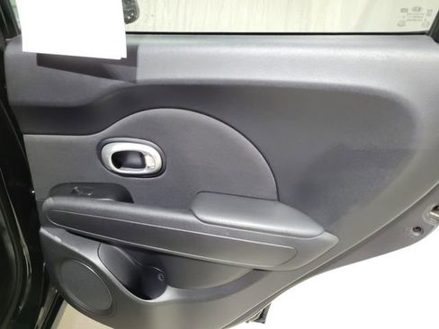Used 2015 Kia Soul image 38