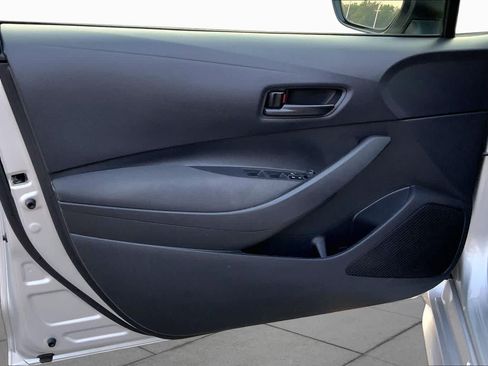 Used 2024 Toyota Corolla LE FWD image 21