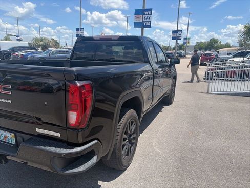 Used 2020 GMC Sierra 1500 Elevation w/ Elevation Value Package RWD image 5