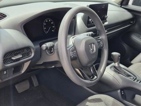 Used 2024 Honda HR-V LX image 9