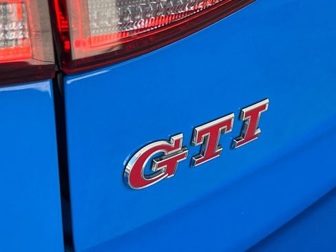 Used 2021 Volkswagen GTI 4-Door FWD image 30
