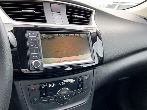 Used 2019 Nissan Sentra SV image 13