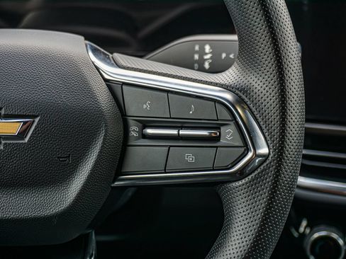 New 2026 Chevrolet Equinox EV LT FWD image 25