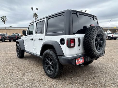 Used 2020 Jeep Wrangler Unlimited Willys image 4