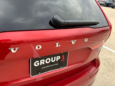 Used 2021 Volvo XC60 T5 R-Design w/ Advanced Package FWD image 31