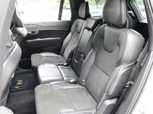 Used 2019 Volvo XC90 T6 R-Design w/ Advanced Package AWD/4WD image 34