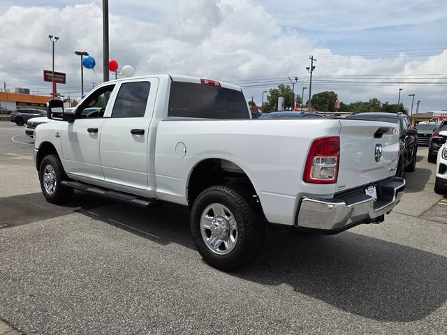 Used 2024 RAM 2500 Tradesman w/ Chrome Appearance Group AWD/4WD image 9
