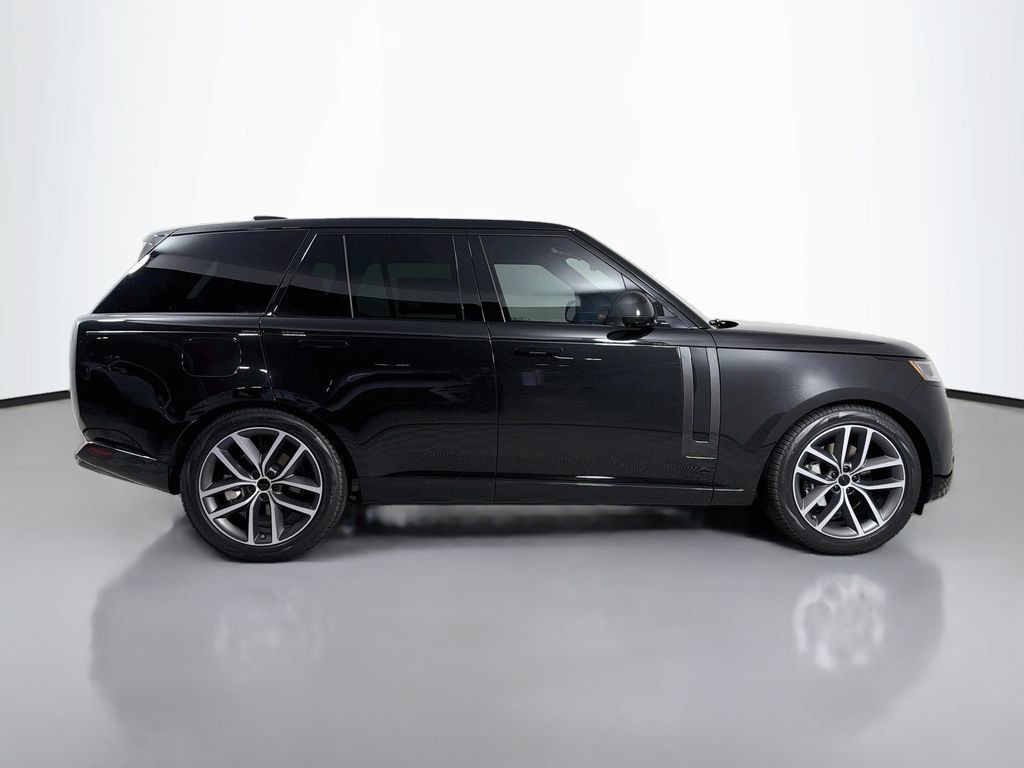 New 2026 Land Rover Range Rover SE AWD/4WD image 4