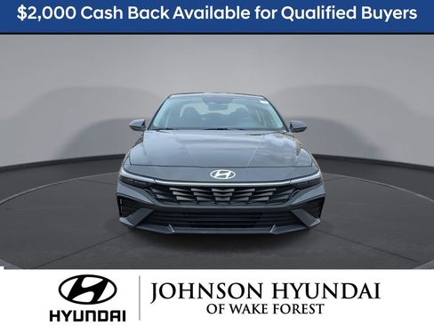 New 2026 Hyundai Elantra SE image 11